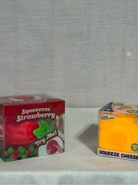 Sunny Days Toymendous Squishy Toys Set Strawberry/Cheese Stress Ball NIB